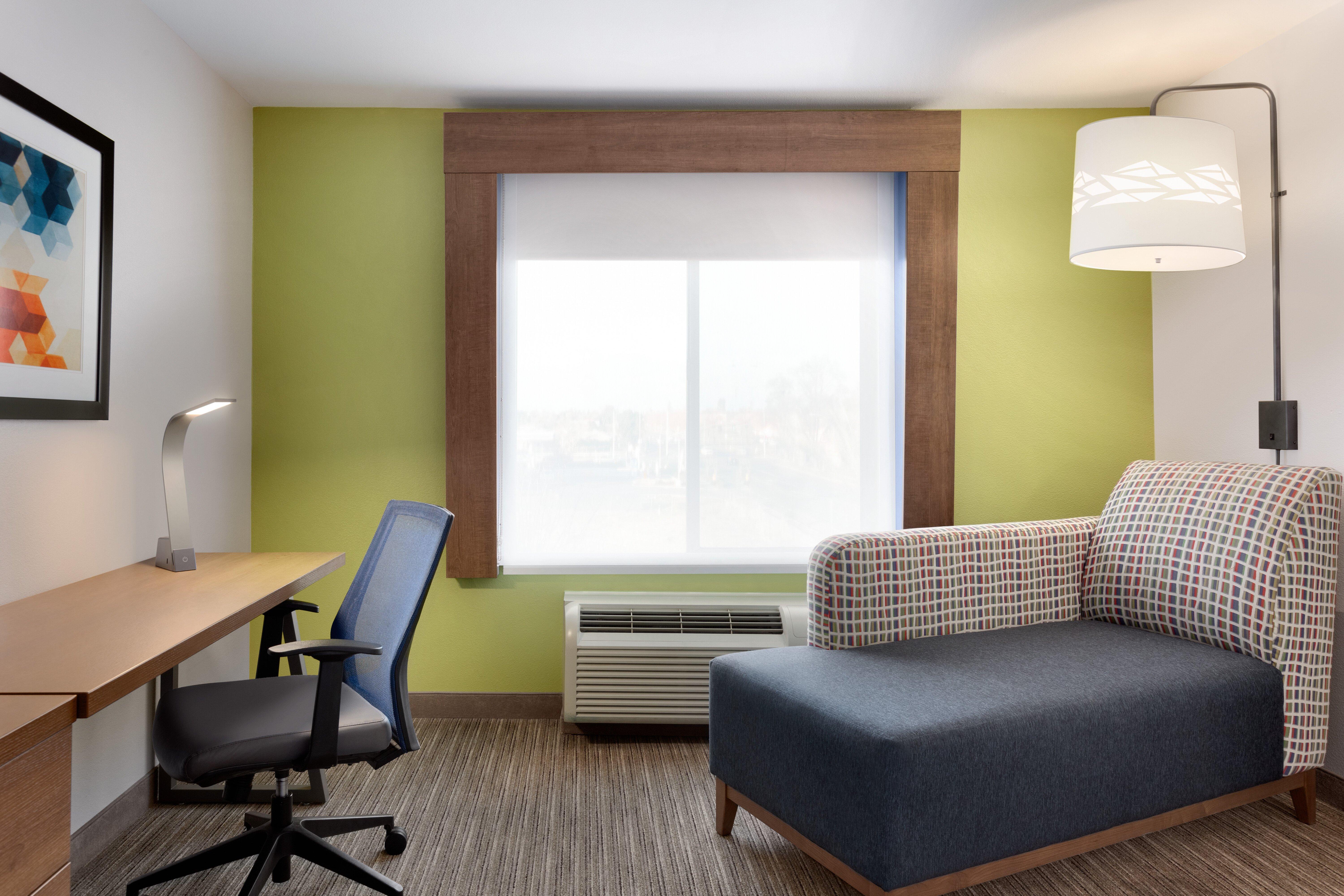 Holiday Inn Express & Suites Merced - Yosemite Natl Pk Area By Ihg Exterior foto